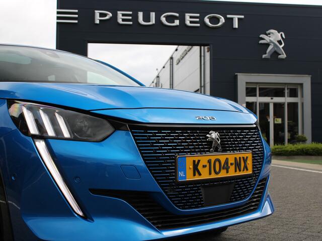 Peugeot e-208 GT 50 kWh 136PK Navigatie, Achteruitrijcamera, Keyless, Panoramadak, Parkeersensoren Voor & Achter
