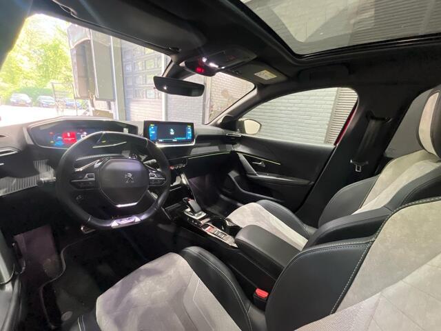 Peugeot e-208 EV GT Première 1 fase 50 kWh | Panoramadak | Trekhaak | 360° Camera | Apple Carplay