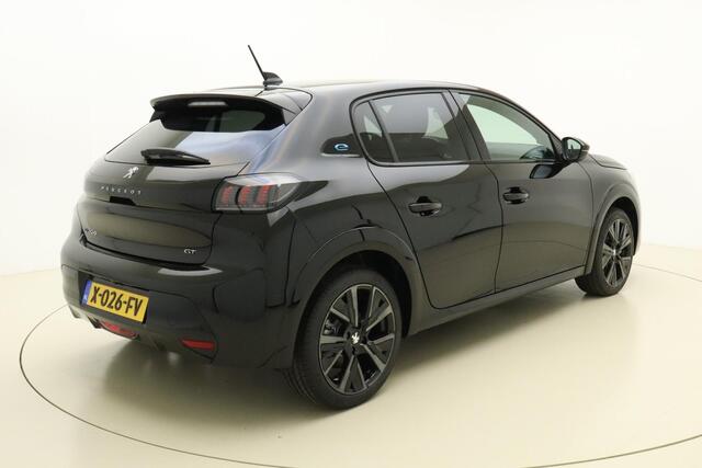 Peugeot e-208 EV GT 50 kWh 136 PK | GRATIS WALLBOX! | Camera | Stoelverwarming | Led | Cruise Control | Navigatie | Lane Assist | Dodehoek Detectie | 3D-Instrumentenpaneel | Voorraad Nieuw