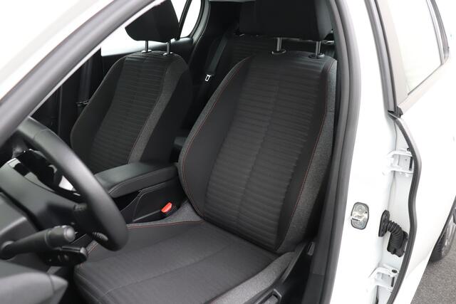 Peugeot e-208 EV Active Pack 50 kWh 350 KM Actieradius 3-Fase Carplay Navi LED
