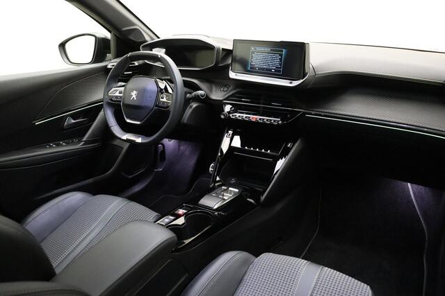 Peugeot e-208 EV GT 350 50 kWh | Climate control | Navigatie | Stoel verwarming | Camera achter | Panorama dak | Dode hoek waarschuwing | Sport stoelen |