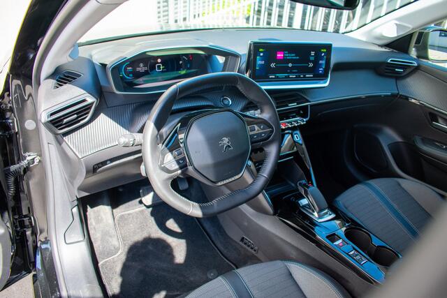 Peugeot e-208 EV Allure 50 kWh