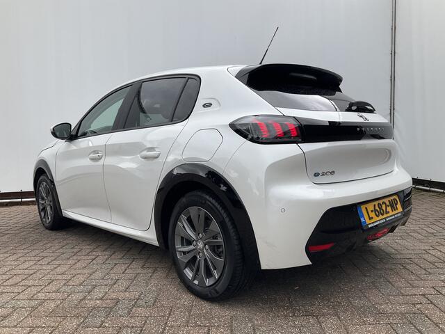 Peugeot e-208 EV Allure 50 kWh Apple Camera Carplay Orig.NL
