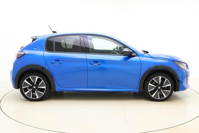 Peugeot e-208 EV GT Pack 50 kWh 136pk | Navigatie | Panoramadak | Camera | KeyLess | Lichtmetalen Velgen | Dodehoek sensoren
