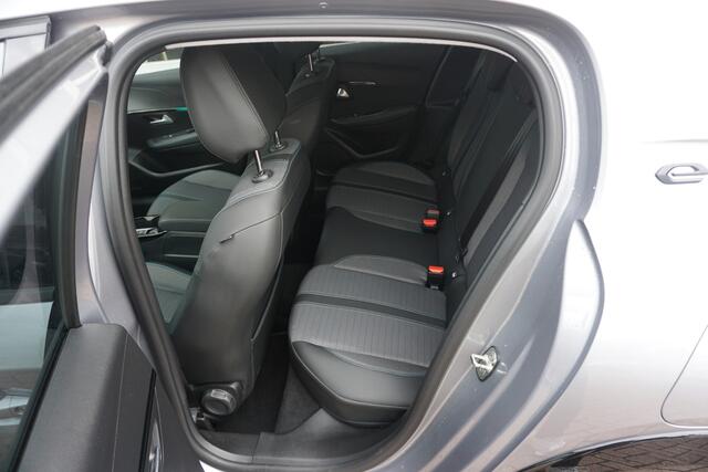 Peugeot e-208 EV Active 50 kWh Camera | Stoelverw. | Apple Carplay * All in prijs *