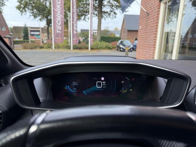 Peugeot e-208 EV GT Pr. 50 kWh PANODAK / STOELVERW. / CAMERA / CARPLAY / ANDRO