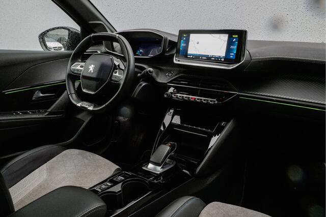 Peugeot e-208 EV GT 350 50 kWh Panoramadak/ 11KW bl/ Half leer/ Camera/ Stoelverwarming/ Blindspot