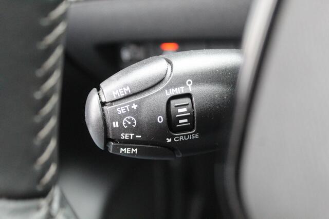 Peugeot e-208 EV Allure 50 kWh