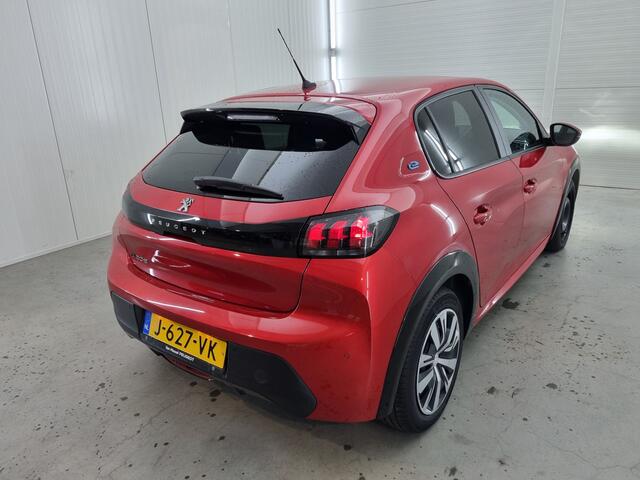 Peugeot e-208 EV Active 50 kWh | Camera | Cruise | Getint glas |*
