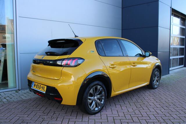 Peugeot e-208 EV Allure 50 kWh Airco Carplay 24.757km Dealer onderhouden