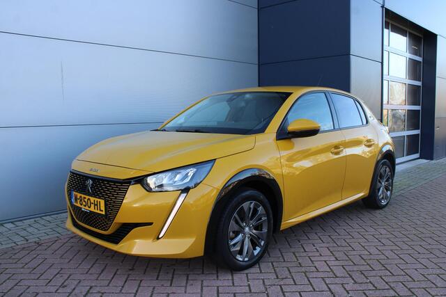 Peugeot e-208 EV Allure 50 kWh Airco Carplay 24.757km Dealer onderhouden