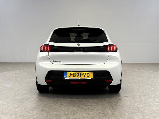 Peugeot e-208 EV Allure 50 kWh | SOH 92% | Snelladen | Pano | 360° | Virtual | Carplay | Navi | Parkeersens. | NAP