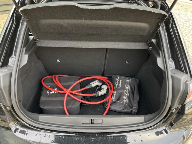 Peugeot e-208 EV Active Pack 50 kWh Carplay / Clima / Cruise