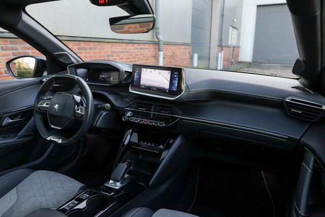 Peugeot e-208 EV GT 350 50 kWh ? Pano ? Matrix LED ? 3 Fase