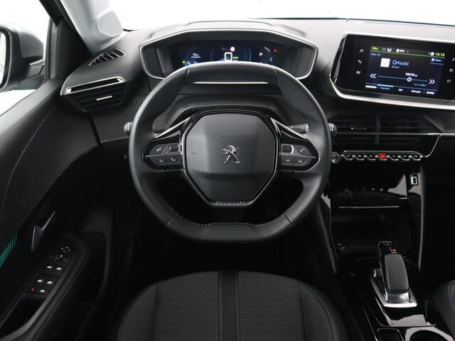 Peugeot e-208 EV Allure Pack 50 kWh | Camera | Carplay | Half leder | Full LED | Parkeerhulp | Climate control | Bluetooth | Cruise control