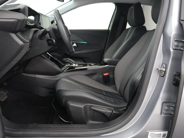 Peugeot e-208 EV Allure Pack 50 kWh | Camera | Carplay | Half leder | Full LED | Parkeerhulp | Climate control | Bluetooth | Cruise control