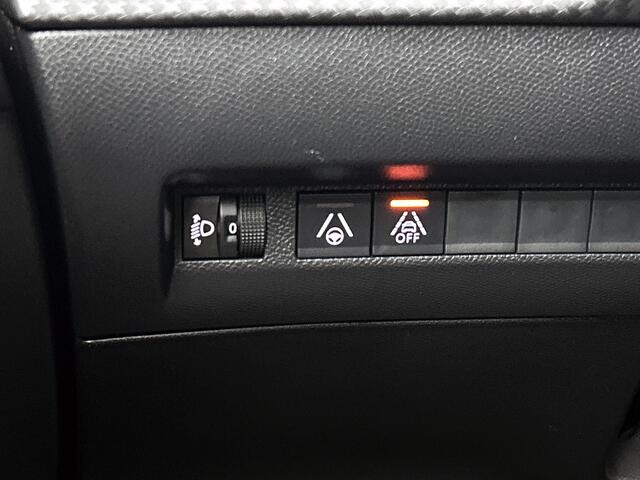 Peugeot e-208 EV Allure Pack 50 kWh | Rijklaar | Adaptive Cruise Control | Camera | Navigatie |