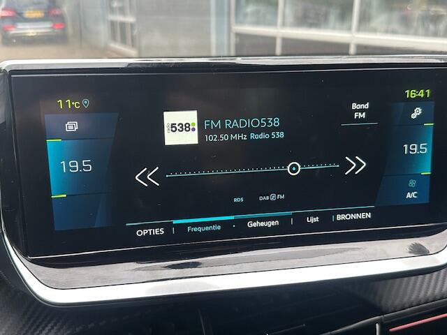 Peugeot e-208 EV GT Pack 50 kWh / Stoelverw. / Camera