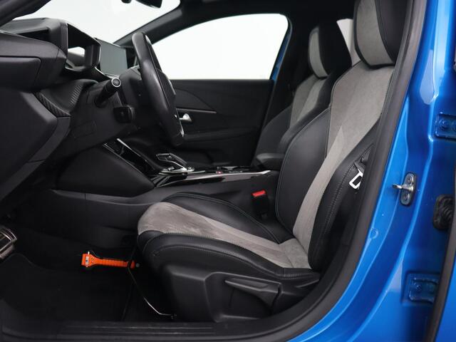 Peugeot e-208 EV GT 350 50 kWh | Stoelverwarming | Adaptive cruise | Camera | Leder-Alcantara | Keyless | Navigatie | Full LED | DAB | Climate control | Dodehoek detectie | Parkeerhulp