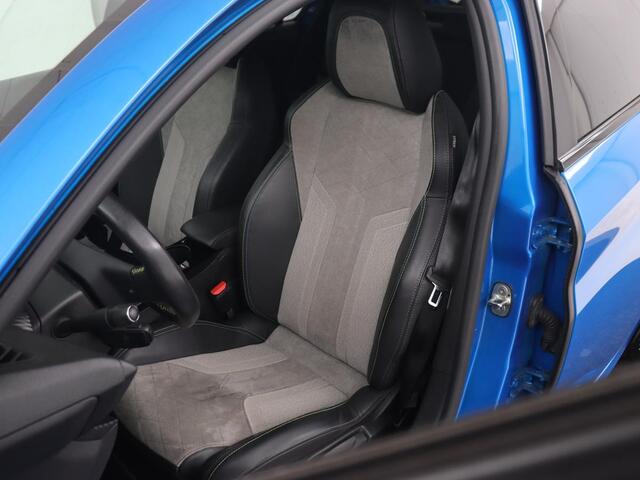 Peugeot e-208 EV GT 350 50 kWh | Stoelverwarming | Adaptive cruise | Camera | Leder-Alcantara | Keyless | Navigatie | Full LED | DAB | Climate control | Dodehoek detectie | Parkeerhulp