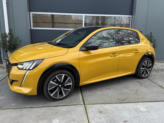 Peugeot e-208 EV GT-Line 350 50 kWh Climate Control Panorama dak Camera Navigatie Stoelverwarming
