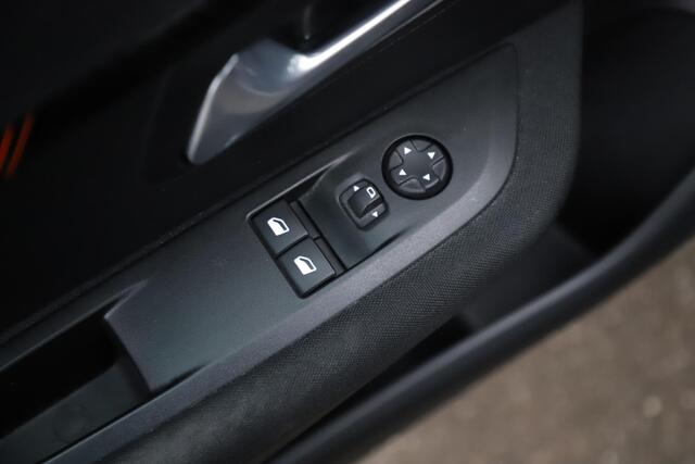 Peugeot e-208 EV Active 50 kWh Navigatie Clima Cruise Carplay Android Full LED