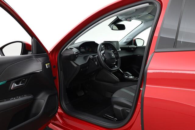 Peugeot e-208 EV Allure Pack 50 kWh | Stoelverw. | NAV+CarPlay | Camera+PDC | Cruise | DAB | ACC | LED | 16'' V