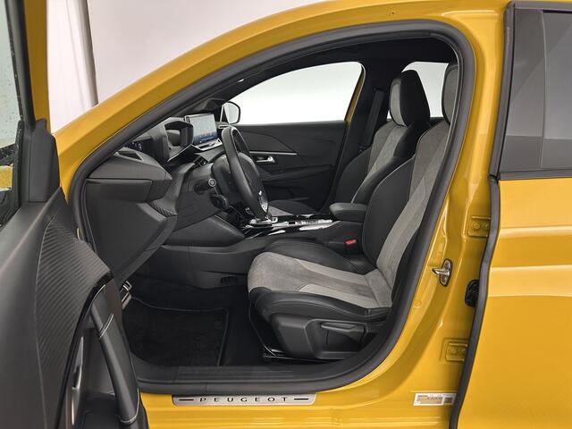 Peugeot e-208 EV GT 350 50 kWh [ 3-Fase ] {SOH-88%} (INCL.BTW) *FULL-LED | DIGI-COCKPIT | BLINDSPOT | CAMERA | LEATHER-ALCANTARA | AMBIENT-LIGHT | NAVI-FULLMAP | LANE-ASSIST | KEYLESS | DAB | CCS-FASTLOADER | HEATED-SPORTSEATS | 17''ALU