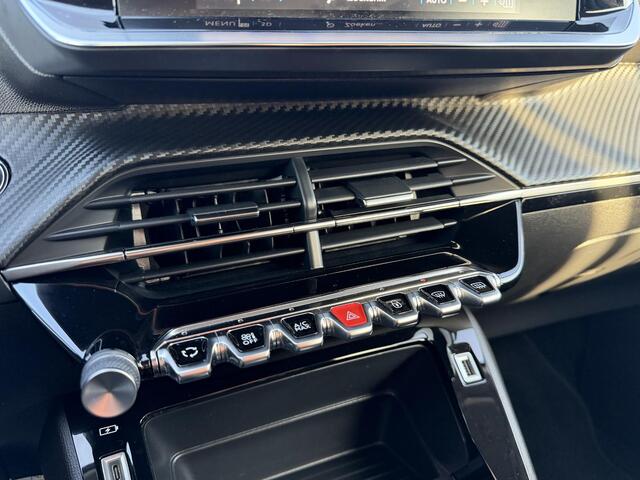 Peugeot e-208 EV Active 50 kWh SOH 91% | MULTIMEDIA| NAVIGATIE | AIRCO/ECC | APPLE CARPL./ANDROID AUTO | CRUISECONTROL | CAMERA | SPORT STOELEN | PARKEERSENSOREN |