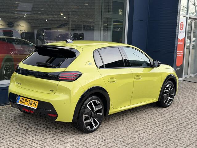 Peugeot e-208 EV GT 51 kWh 156 PK | Automaat | 1e Eigenaar | Alcantara Stoelen met Verwarming en Massage | Navigatie | Adaptieve Cruise Control | 360 Graden Camera | Full LED Verlichting | 400 Km WLTP Range | 17" Lichtmetalen Velgen | Parkeersensoren V+A |