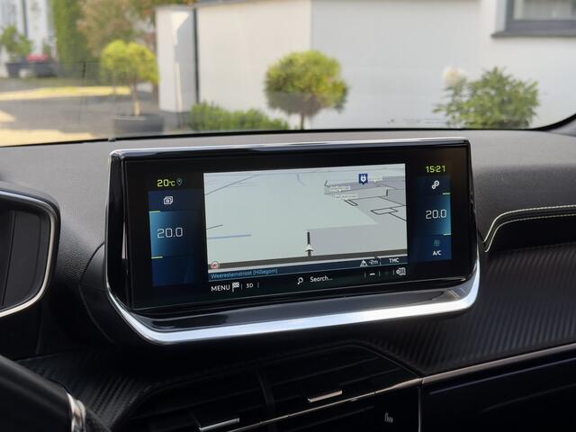 Peugeot e-208 EV GT 93,3 % SOH PACK 50 kWh AUTOM 29D.KM!! PANODAK LEDER NAVI CAMERA LED LMV PDC