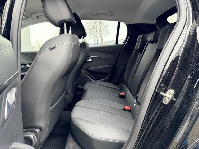 Peugeot e-208 EV Allure 50 kWh - accu 93,2% - nap! - camera - airco - cruise