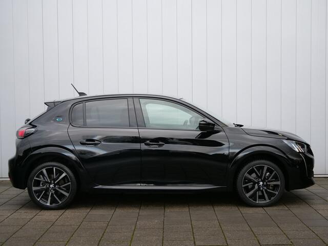 Peugeot e-208 EV GT 50 kWh 136 Pk Automaat Navi / DAB / Apple Carplay / Camera / Pano-dak/ SOH 99,5 %