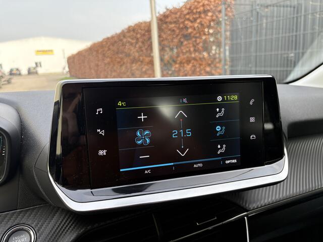 Peugeot e-208 EV Active Pack 50 kWh / AUTOMAAT / 88dkm! NAP!