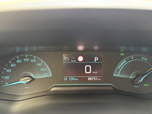 Peugeot e-208 EV Active Pack 50 kWh / AUTOMAAT / 88dkm! NAP!
