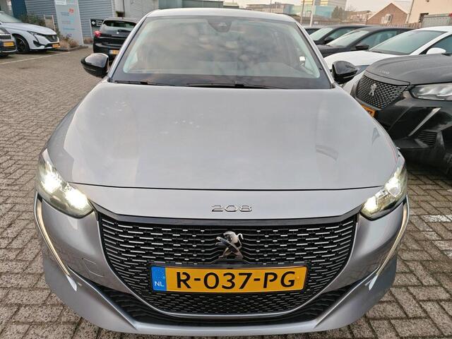 Peugeot e-208 EV Active Pack 50 kWh ALL-IN RIJKLAARPRIJS/Clima/Keyless/Apple carplay/16"Velgen/Lage kilometerstand