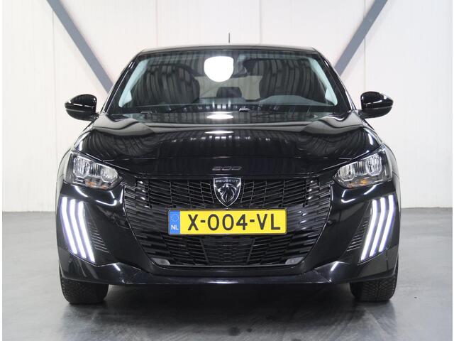 Peugeot e-208 Style 50kWh 136PK | 1ste eigenaar | ACCU 97% | Climate Control | Parkeersensoren | AppleCarPlay/AndroidAuto | Climate Control | Cruise Control | FULL LED | Navigatie | LMV | Privacy Glass | Isofix |
