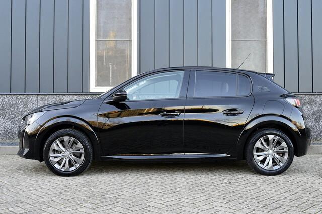 Peugeot e-208 EV Allure Pack 50 kWh Rijklaarprijs-Garantie Navigatie Airco Leder/Stof Interieur Apple carplay camera