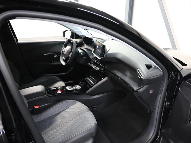 Peugeot e-208 Style 50kWh 136PK | 1ste eigenaar | SOH 100% | AppleCarPlay/AndroidAuto | Armsteun | Stoelverwarming | LED | Navigatie | Parkeersensoren | AUTOMAAT | Isofix | Privacy Glass |
