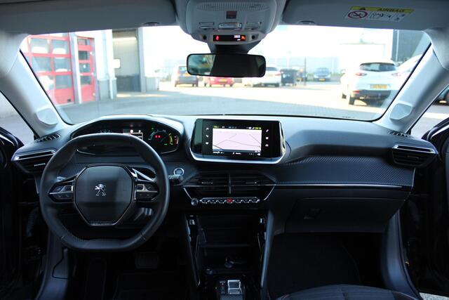 Peugeot e-208 EV Active Pack 50 kWh Led/Navi/AppleAndroid