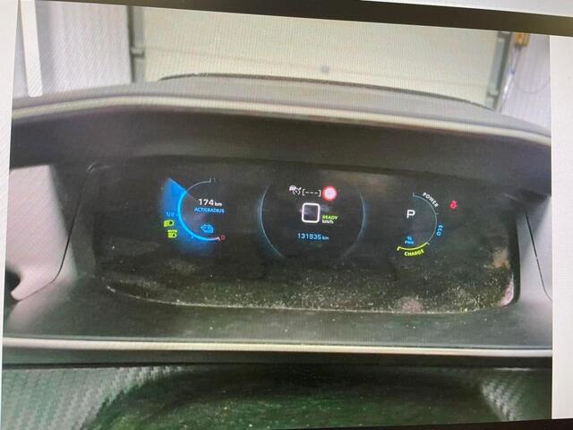 Peugeot e-208 EV GT Pack 50 kWh PANODAK / STOELVERW. / CAMERA / GROOT.NAVI