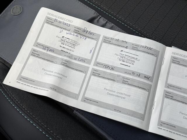 Peugeot e-208 EV Allure 50 kWh | Panoramadak | Camera | Apple Carplay | Draadloze lader