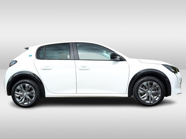 Peugeot e-208 EV Active Pack 50 kWh 3-Fase 1e-Eig. & Dealer-Onderh. BOVAG-Garantie. NL-Auto.