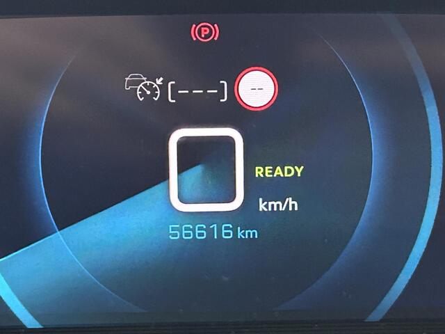 Peugeot e-208 EV GT Pack 50 kWh PANORAMADAK | SOH 90 % | NAVIGATIE | ACHTERUITRIJCAMERA