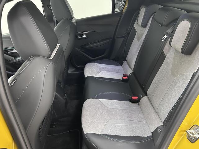 Peugeot e-208 EV GT Pack 50 kWh PANORAMADAK | SOH 90 % | NAVIGATIE | ACHTERUITRIJCAMERA