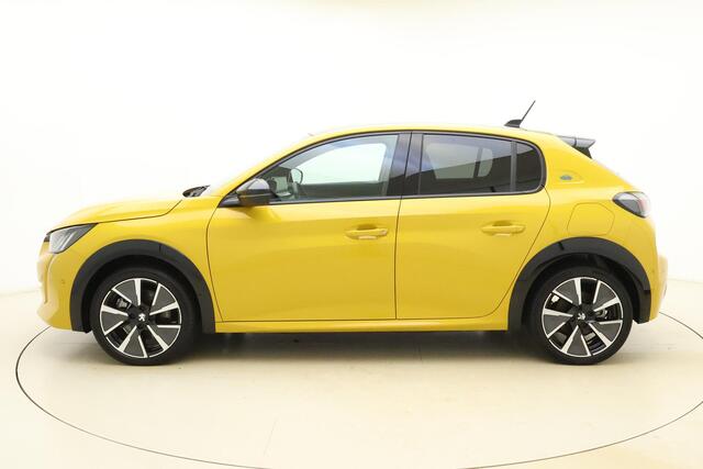 Peugeot e-208 EV GT 350 50 kWh 136pk | Navigatie | Camera | Climate Control | Stoelverwarming | Zwart Dak | Cruise Control | Parkeersensoren | Keyless Start