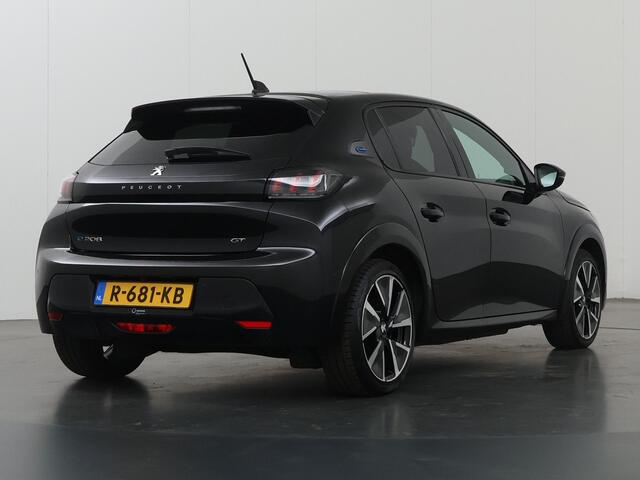 Peugeot e-208 EV GT Pack 50 kWh | 3-Fase | Apple CarPlay/Android Auto | Warmtepomp | Full-LED | Adaptieve Cruise Control | Panoramadak | Camera |