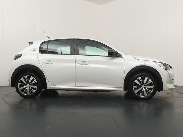 Peugeot e-208 EV Active 50 kWh - Navigatie - Climate Control - Apple Carplay/Android Auto