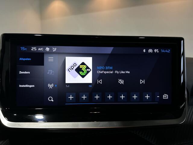 Peugeot e-208 EV Allure 50 kWh Warmtepomp | 3-fase lader | Apple carplay | SOH 99,9%