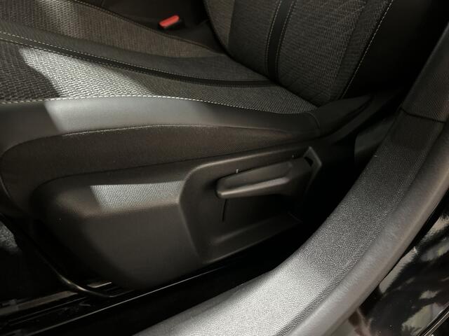 Peugeot e-208 EV Allure 50 kWh Warmtepomp | 3-fase lader | navigatie | achteruitrijcamera | SOH 99%